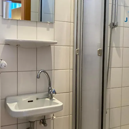Haus Augusta 161 - Ferienwohnung 1 * Juist